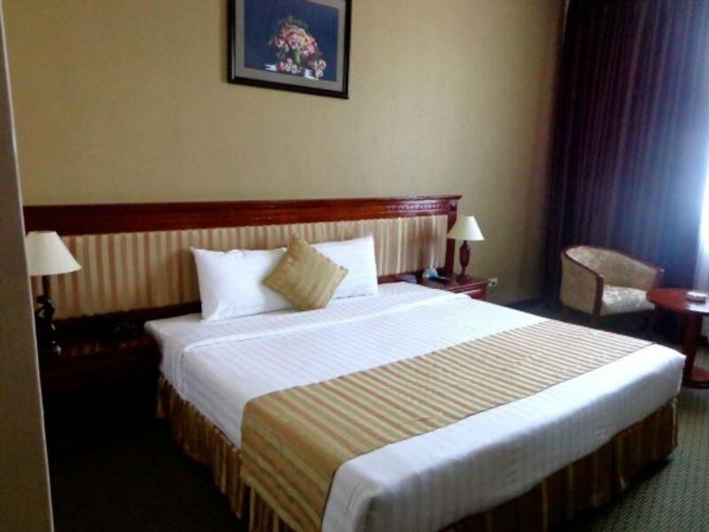 הלונג Aloha Halong Hotel מראה חיצוני תמונה