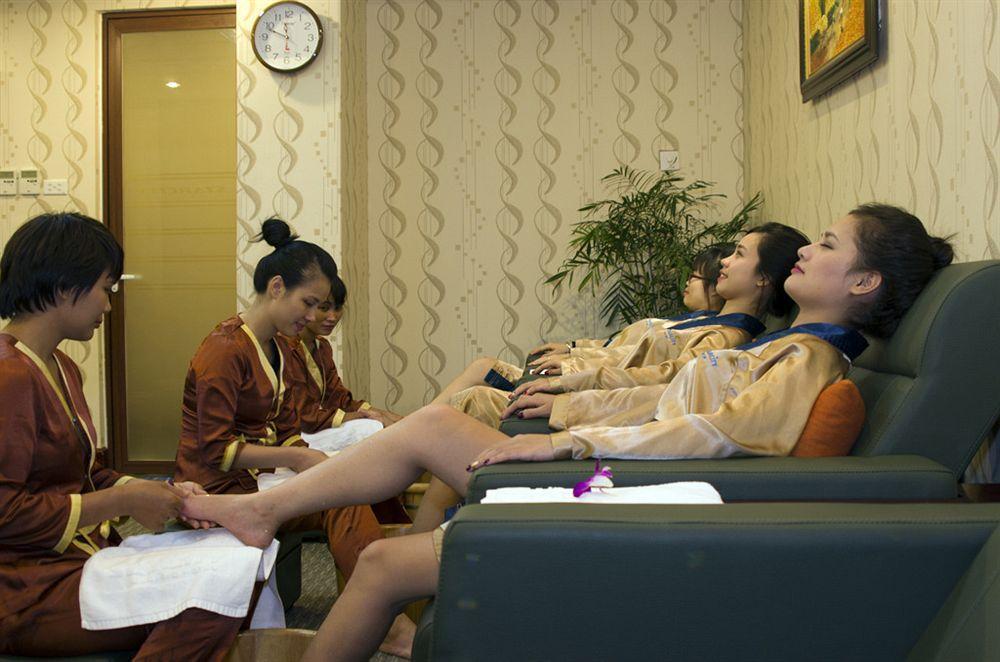הלונג Aloha Halong Hotel מראה חיצוני תמונה