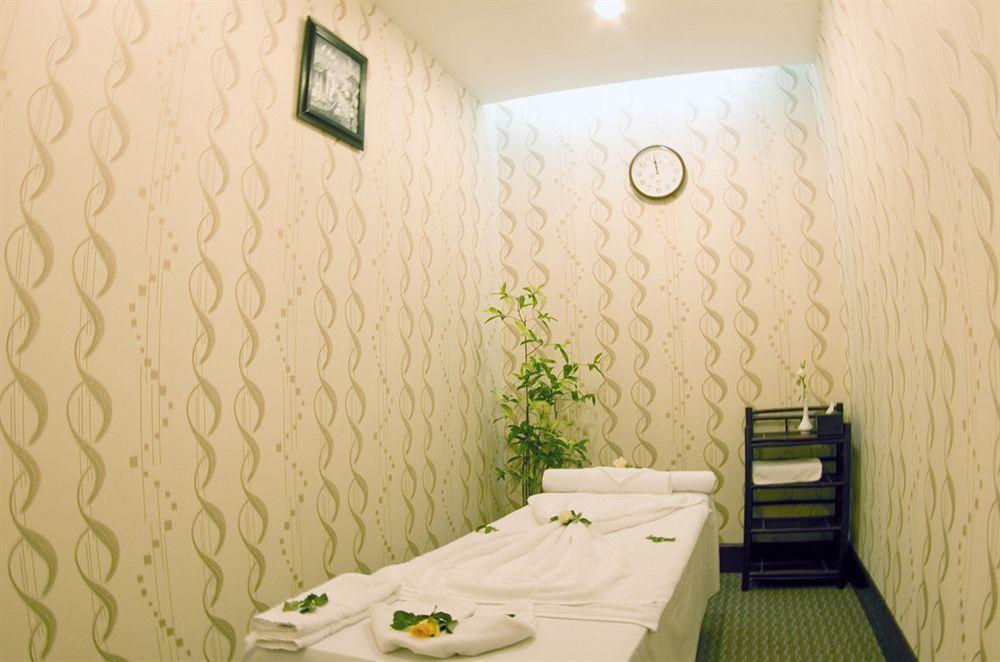 הלונג Aloha Halong Hotel מראה חיצוני תמונה