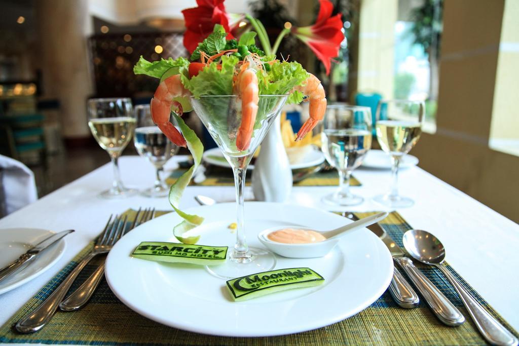 הלונג Aloha Halong Hotel מראה חיצוני תמונה