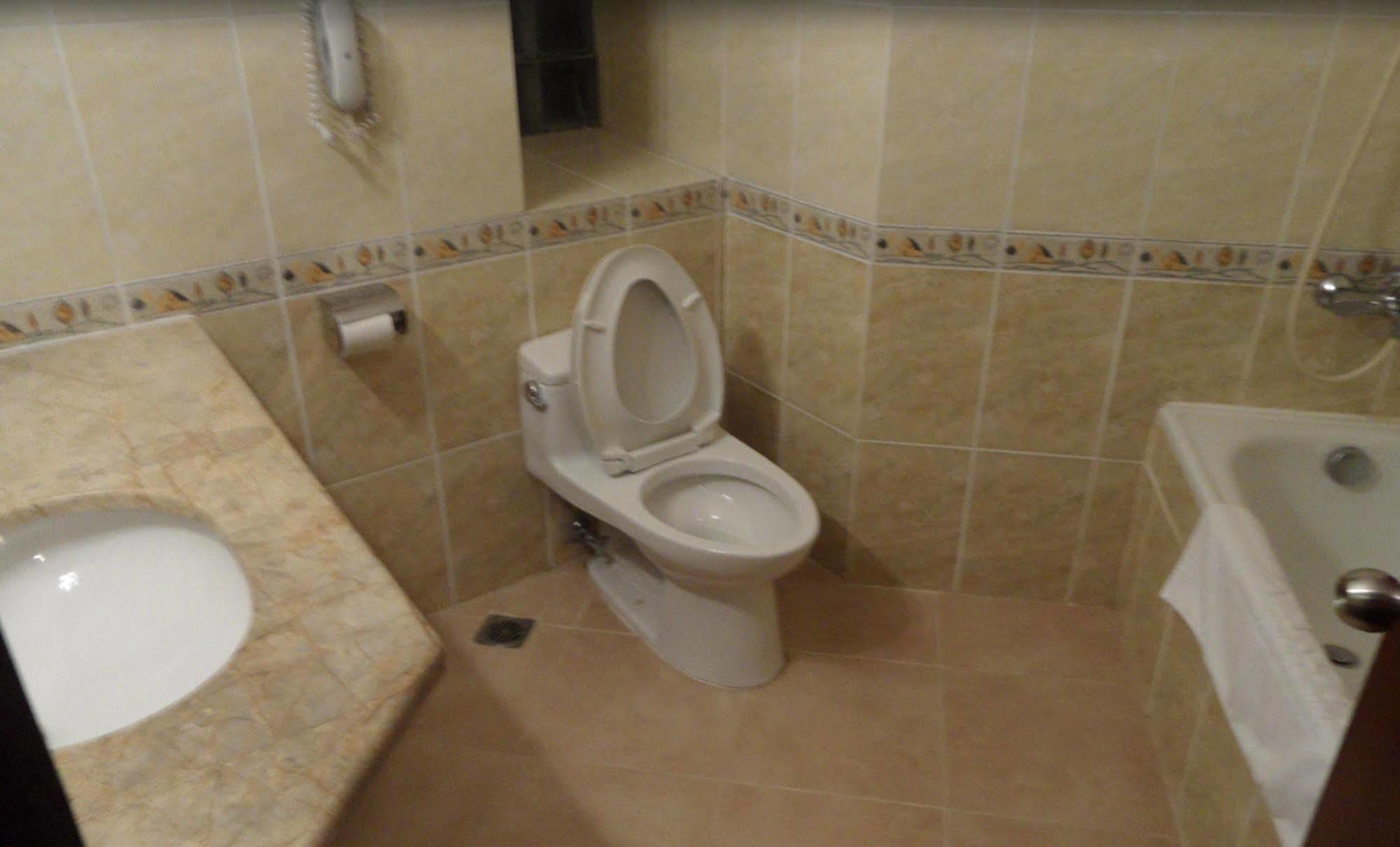 הלונג Aloha Halong Hotel מראה חיצוני תמונה